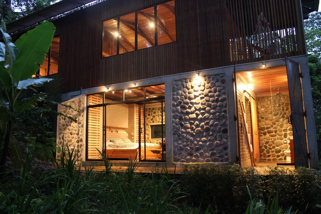 Hamadryade Lodge Puerto Misahuallí Buitenkant foto