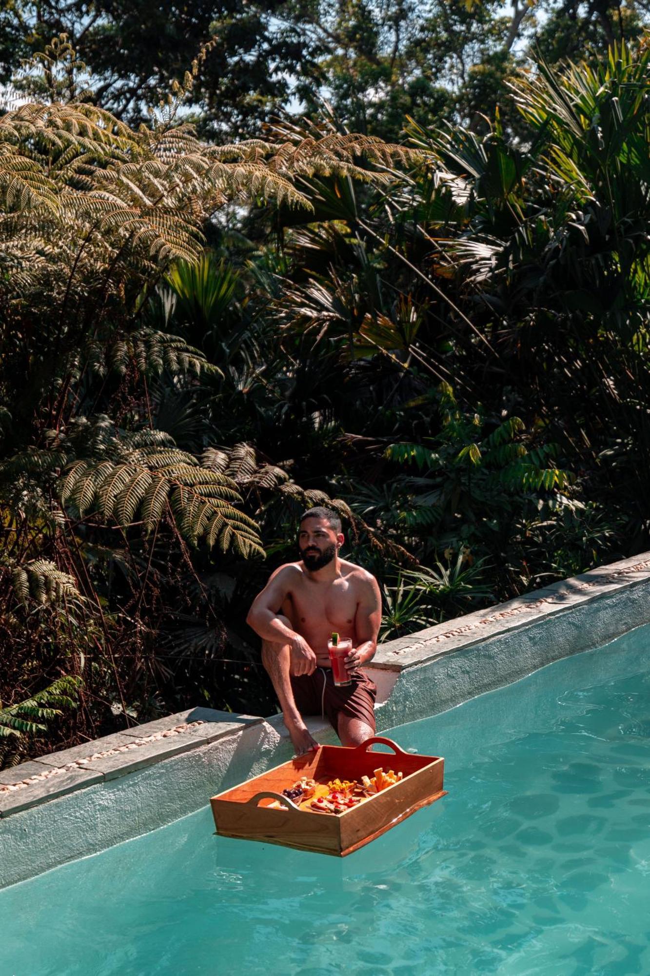 Hamadryade Lodge Puerto Misahuallí Buitenkant foto